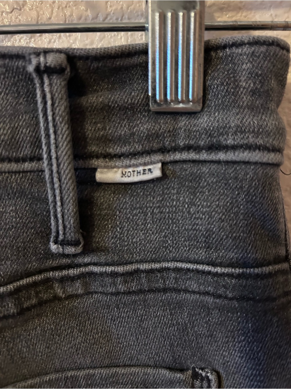 MOTHER Lil Hustler Heel in Magic 8 Ball Gray High-Rise Flare Jeans - Picture 6 of 7